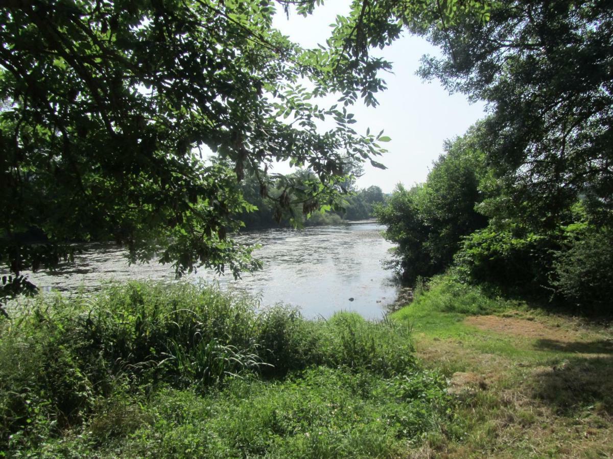 Appartement Saint-Antoine Toulon-sur-Arroux Bagian luar foto